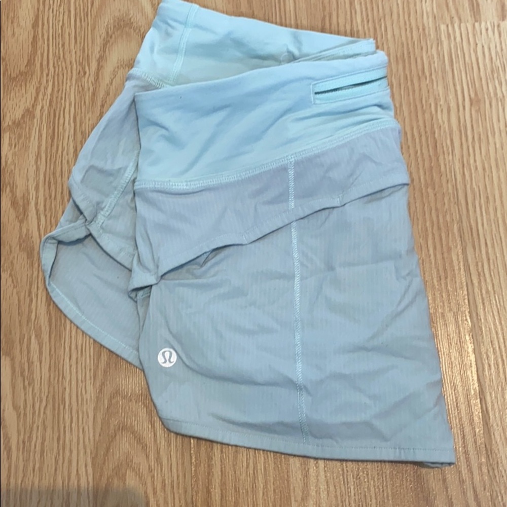 Size 4 Lulu Shorts